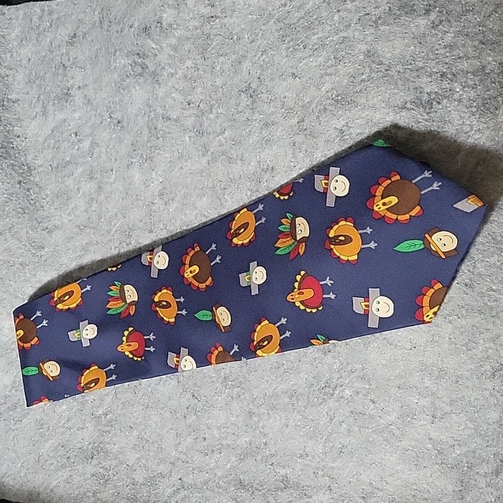 Save the Children "The Thanksgiving Tie" EUC